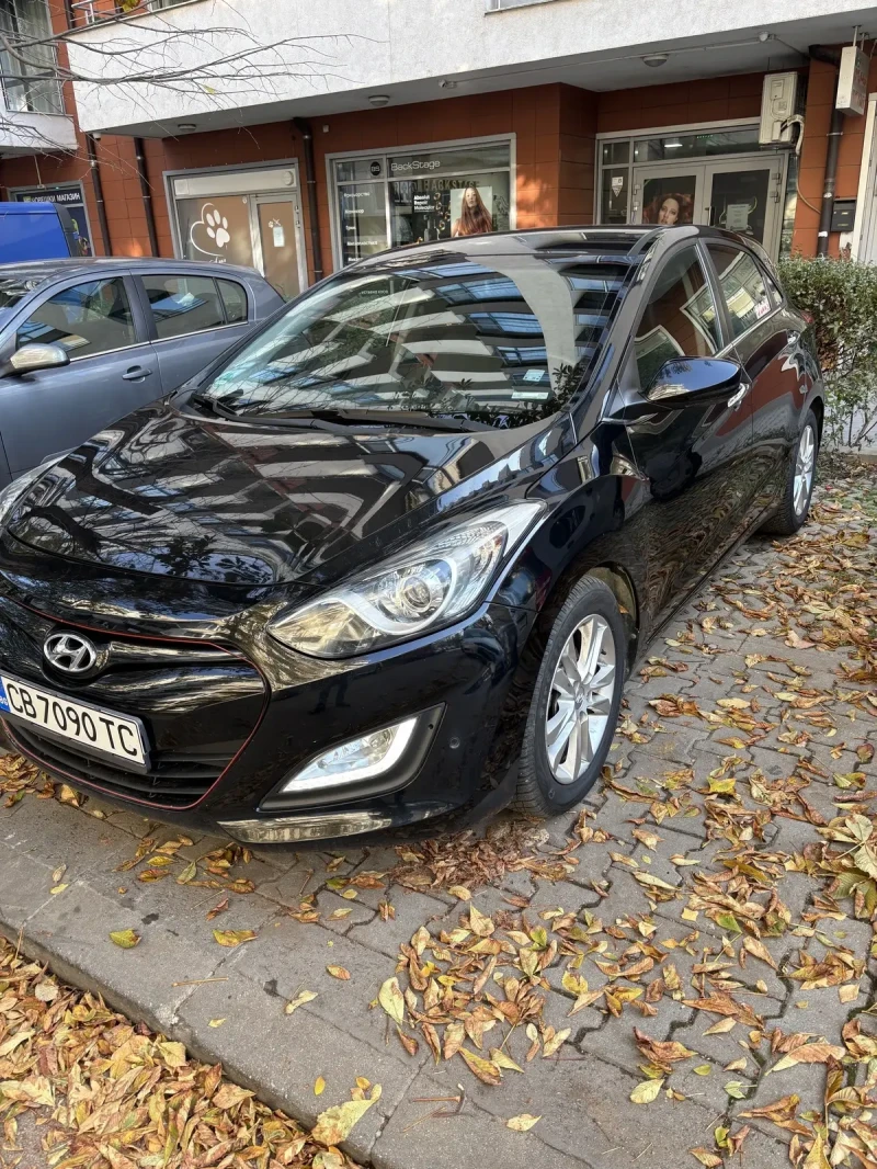 Hyundai I30 1.6 CRDi, снимка 4 - Автомобили и джипове - 48012504