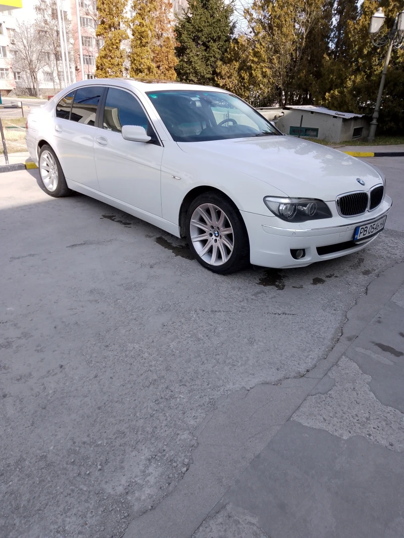 BMW 740, снимка 7 - Автомобили и джипове - 48432772