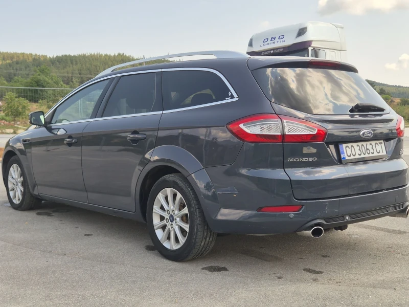 Ford Mondeo 2.0 i, снимка 4 - Автомобили и джипове - 48867782