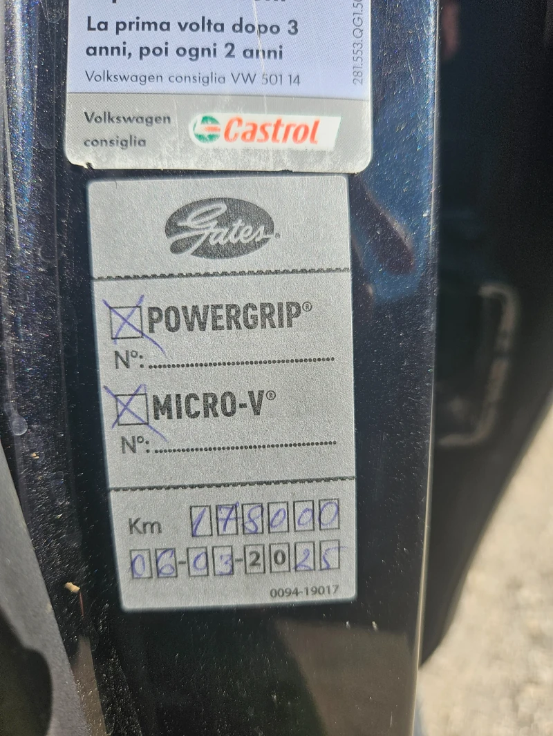 VW Golf, снимка 12 - Автомобили и джипове - 52177232