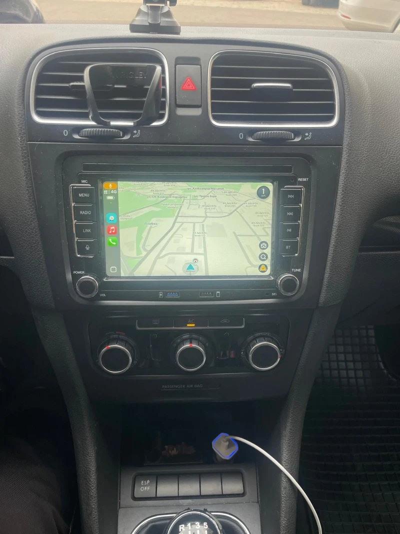 VW Golf, снимка 2 - Автомобили и джипове - 52177232