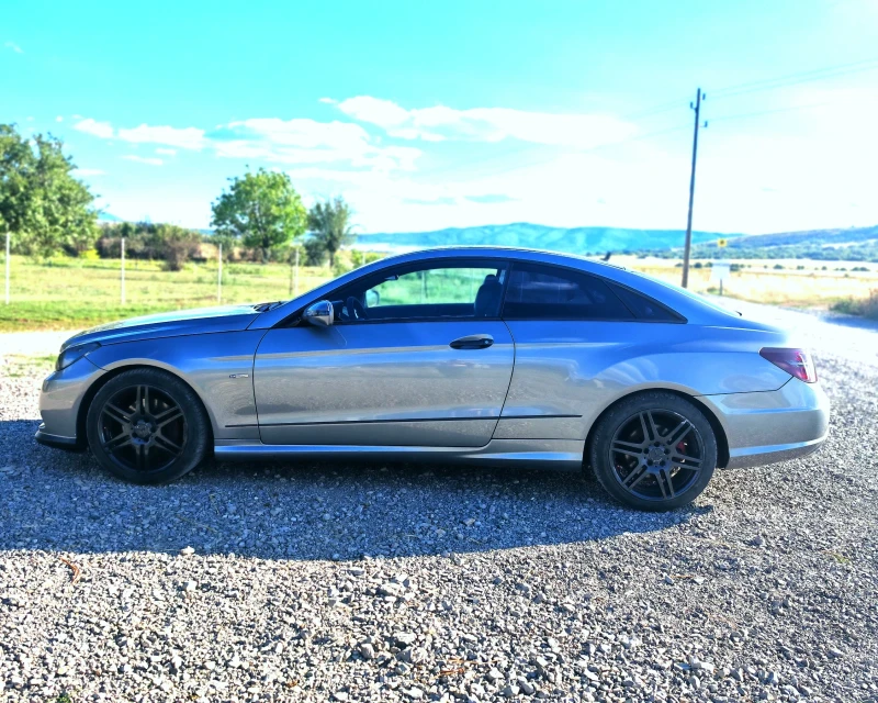 Mercedes-Benz E 350 AMG Pack, снимка 6 - Автомобили и джипове - 51569541