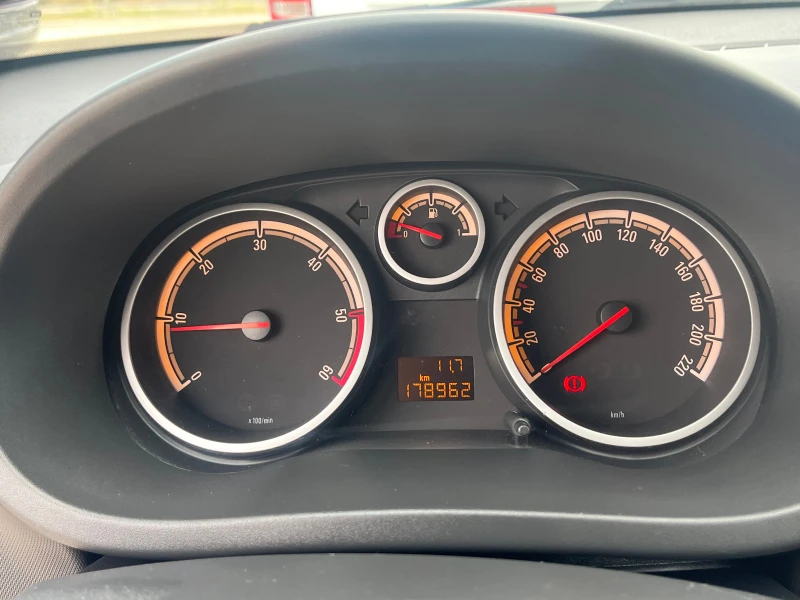Opel Corsa 1.3M-jet, 95kc.ЛИЗИНГ, снимка 10 - Автомобили и джипове - 51072126