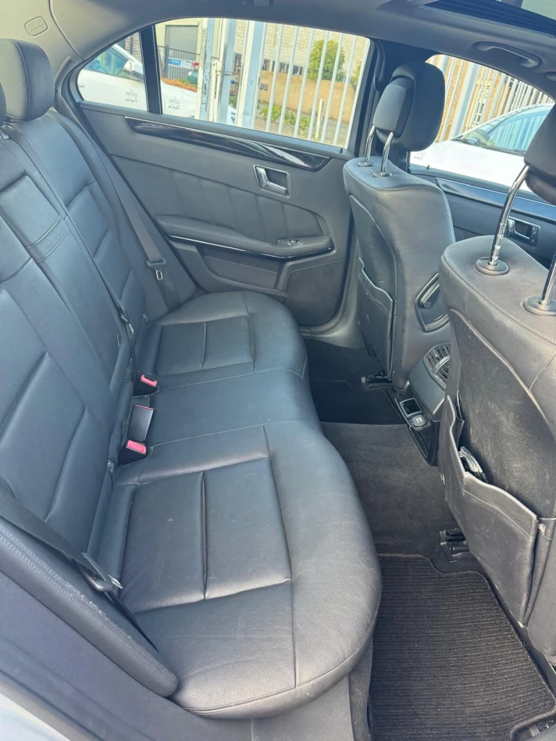 Mercedes-Benz E 350, снимка 11 - Автомобили и джипове - 52695187
