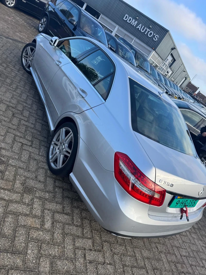 Mercedes-Benz E 350, снимка 3 - Автомобили и джипове - 52695187