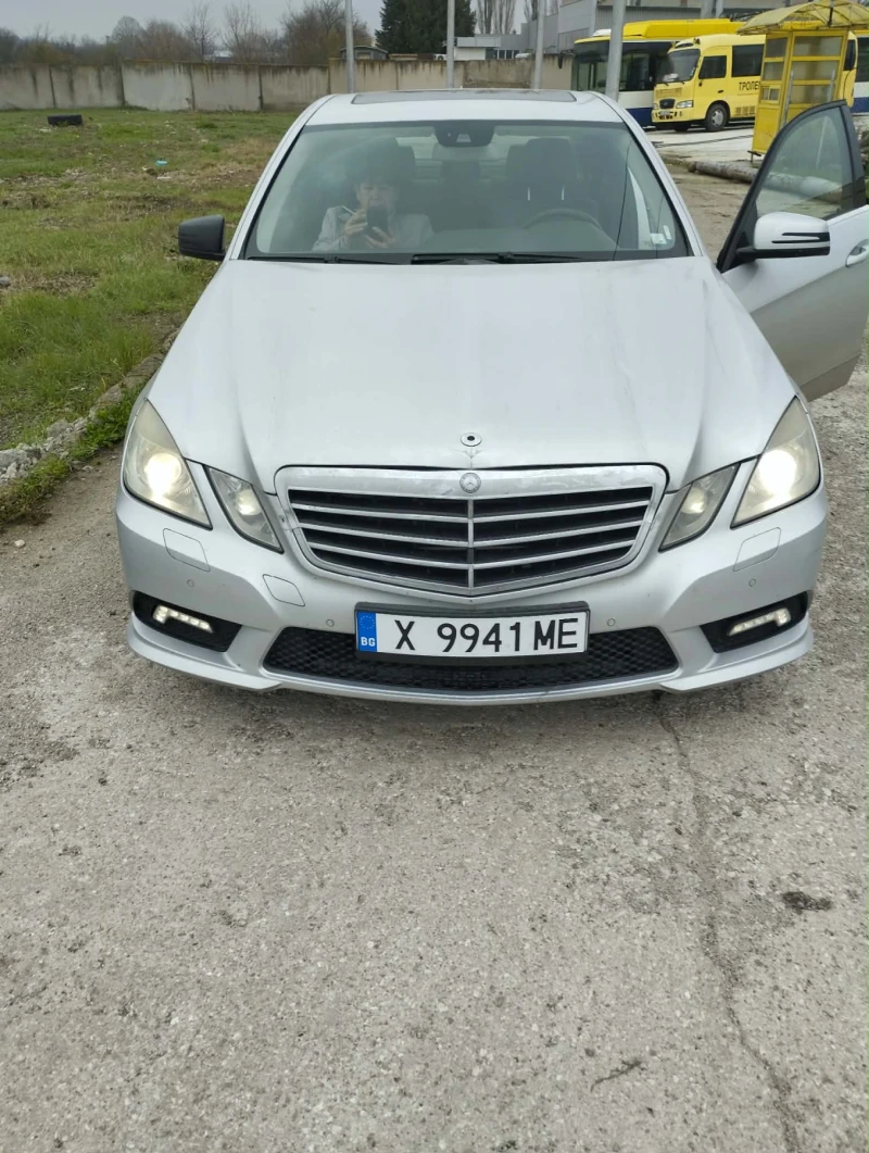 Mercedes-Benz E 350, снимка 14 - Автомобили и джипове - 52695187
