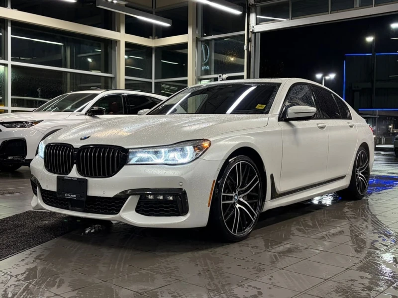 BMW 750 i xDrive 2019 * CARFAX * БЕЗ ПЪРВОНАЧАЛНА ВНОСКА