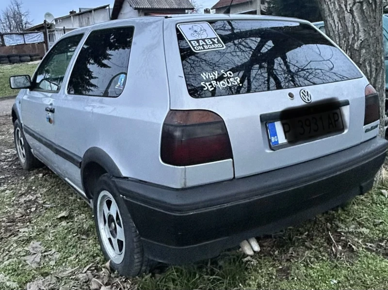 VW Golf 1.6 бензин/газ, снимка 2 - Автомобили и джипове - 53308494
