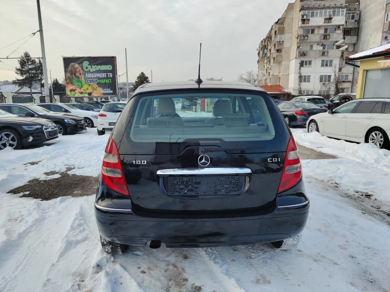 Mercedes-Benz A 180, снимка 5 - Автомобили и джипове - 53349425
