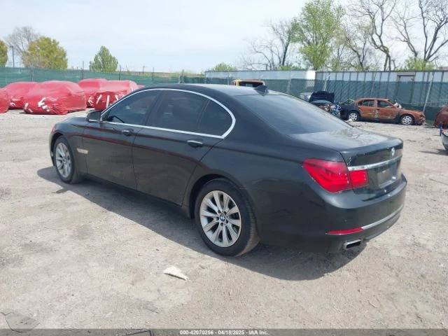 BMW 740 Авто Кредит!Крайна цена до БГ! - изображение 4