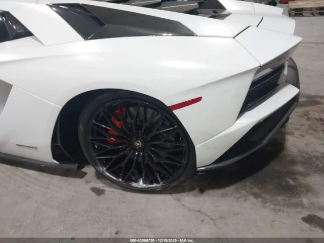 Lamborghini Aventador LP750-4 SUPERVELOCE, снимка 12 - Автомобили и джипове - 53634261