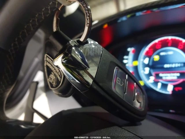 Lamborghini Aventador LP750-4 SUPERVELOCE, снимка 9 - Автомобили и джипове - 53634261