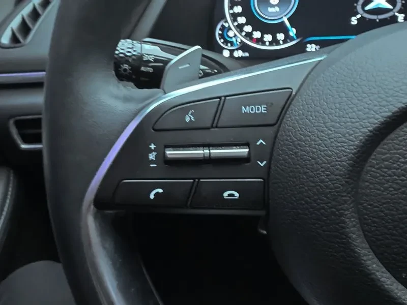 Hyundai Sonata 2.0 Premium Millennial, снимка 11 - Автомобили и джипове - 55895968