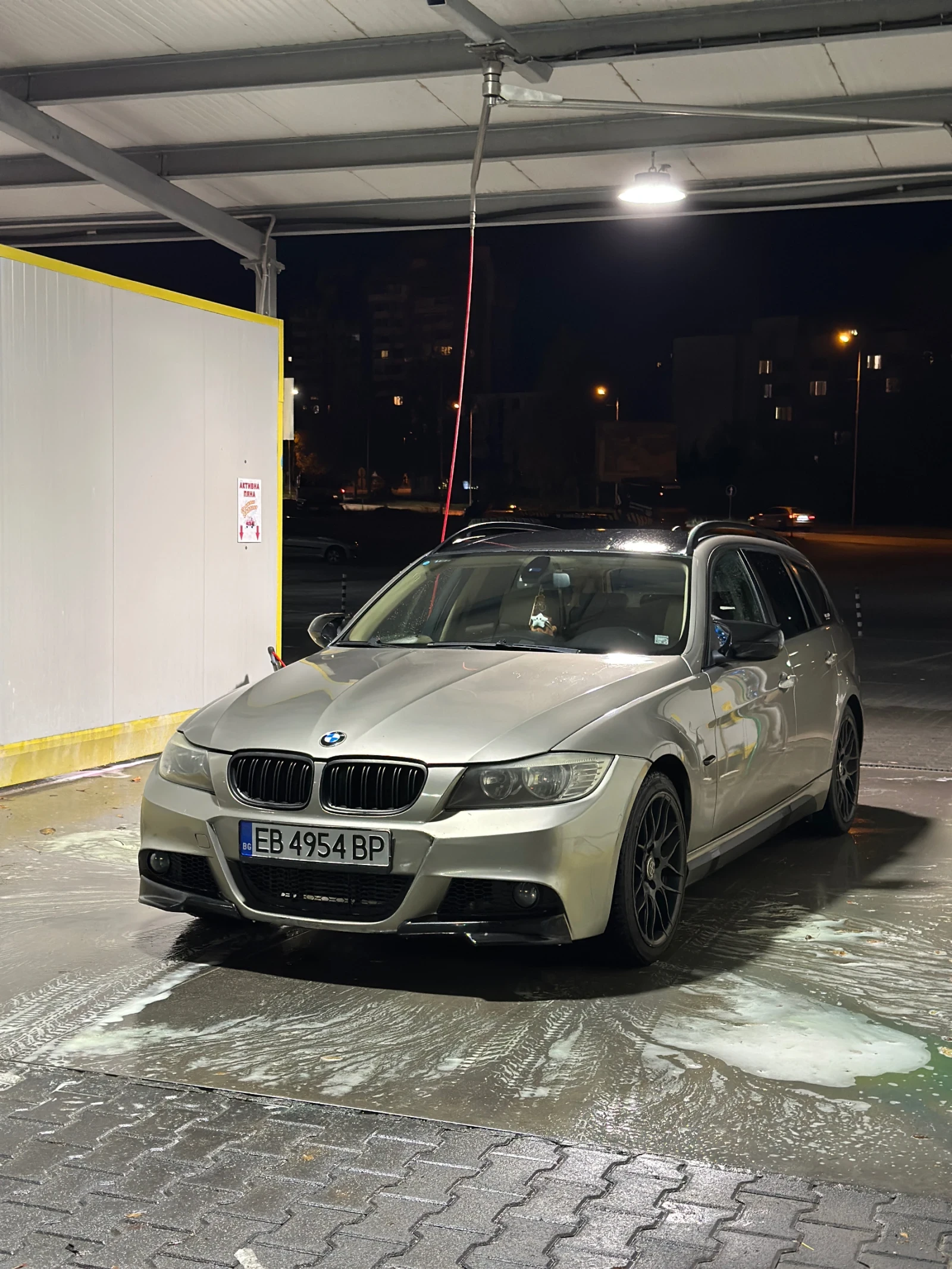 BMW 318 Lci, снимка 1