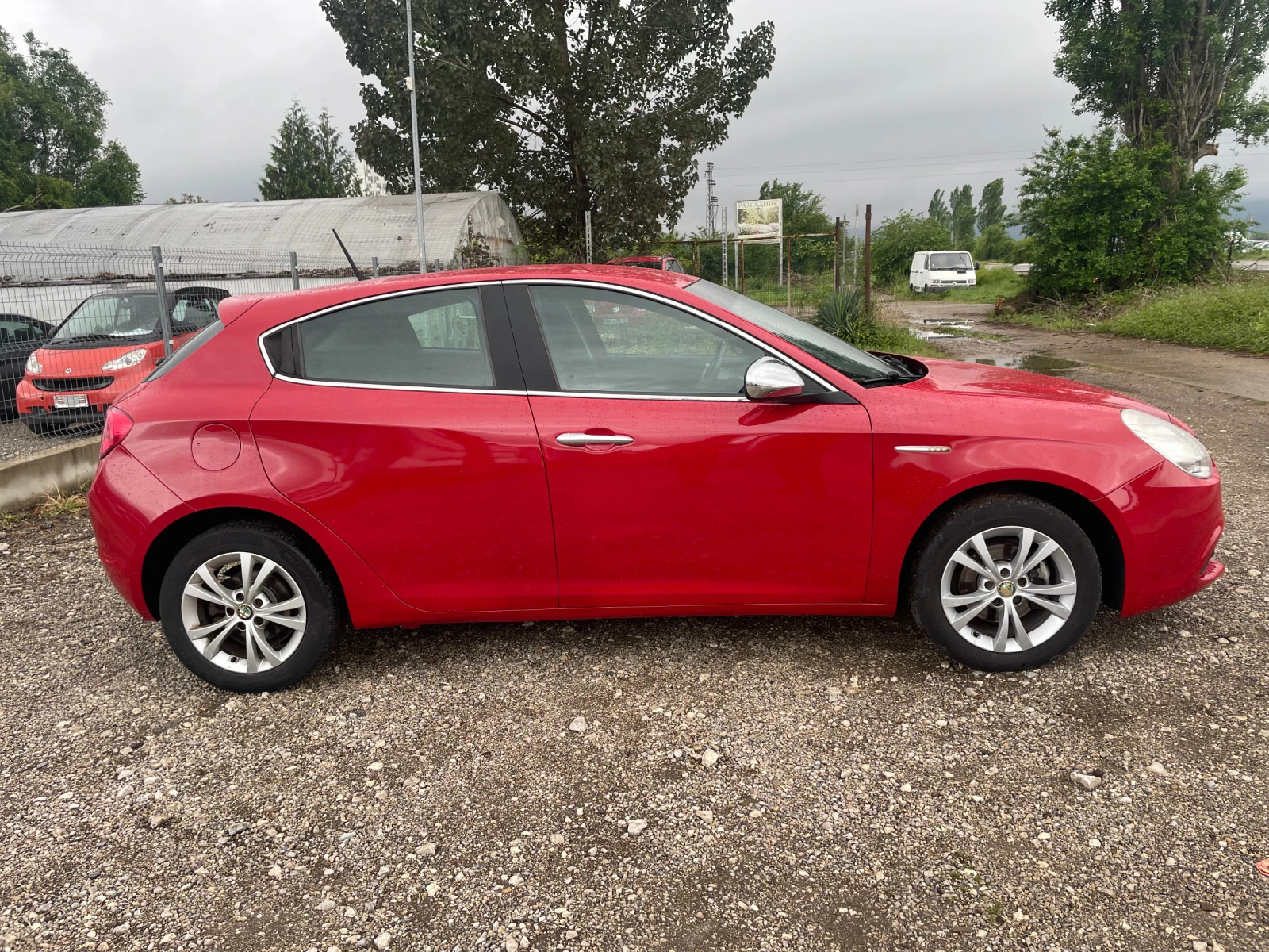 Alfa Romeo Giulietta 1.6m-jet-ITALIA - изображение 4