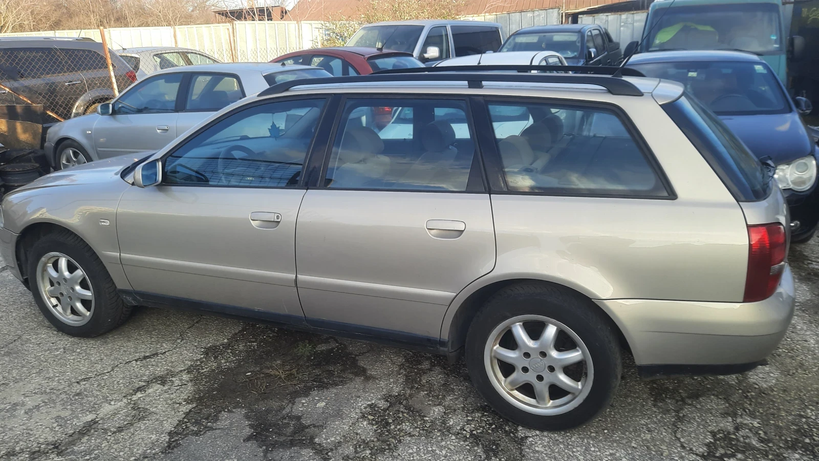 Audi A4 Faselift 1.9 TDI автоматик - изображение 2