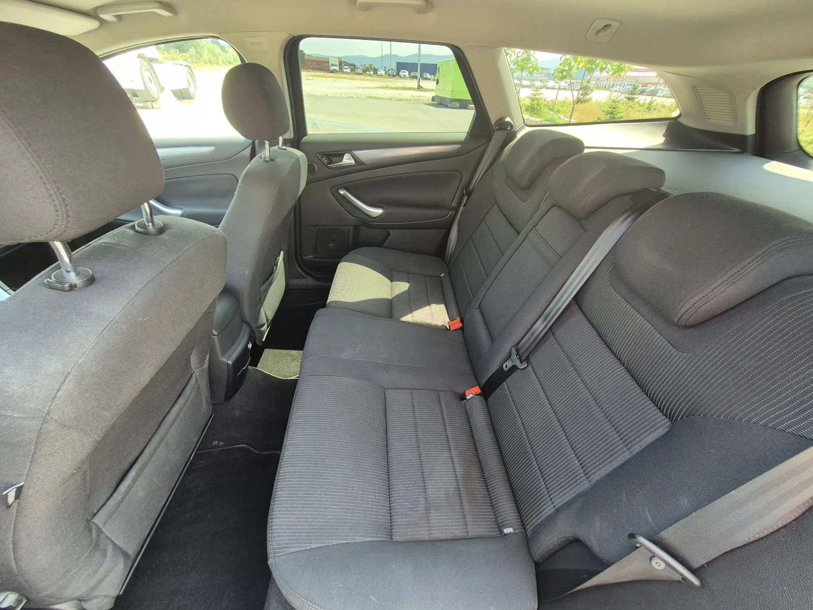 Ford Mondeo 2.0 i | Mobile.bg — изображение 12