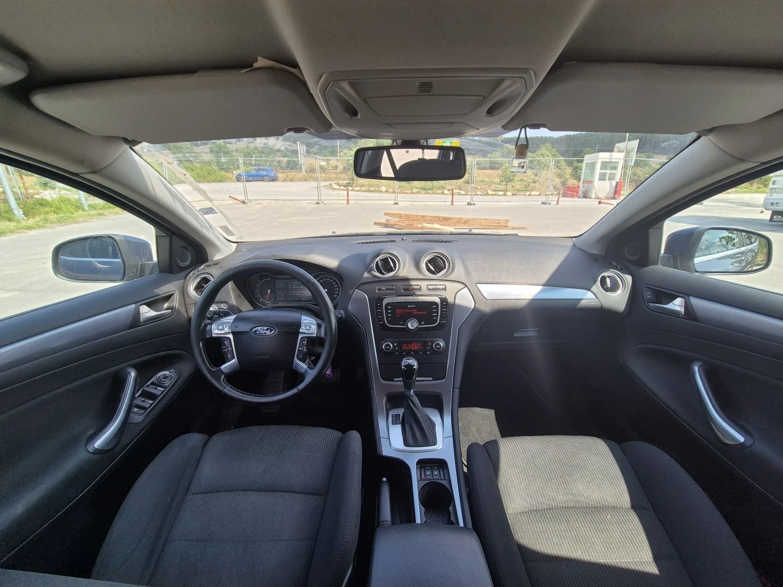 Ford Mondeo 2.0 i - изображение 9
