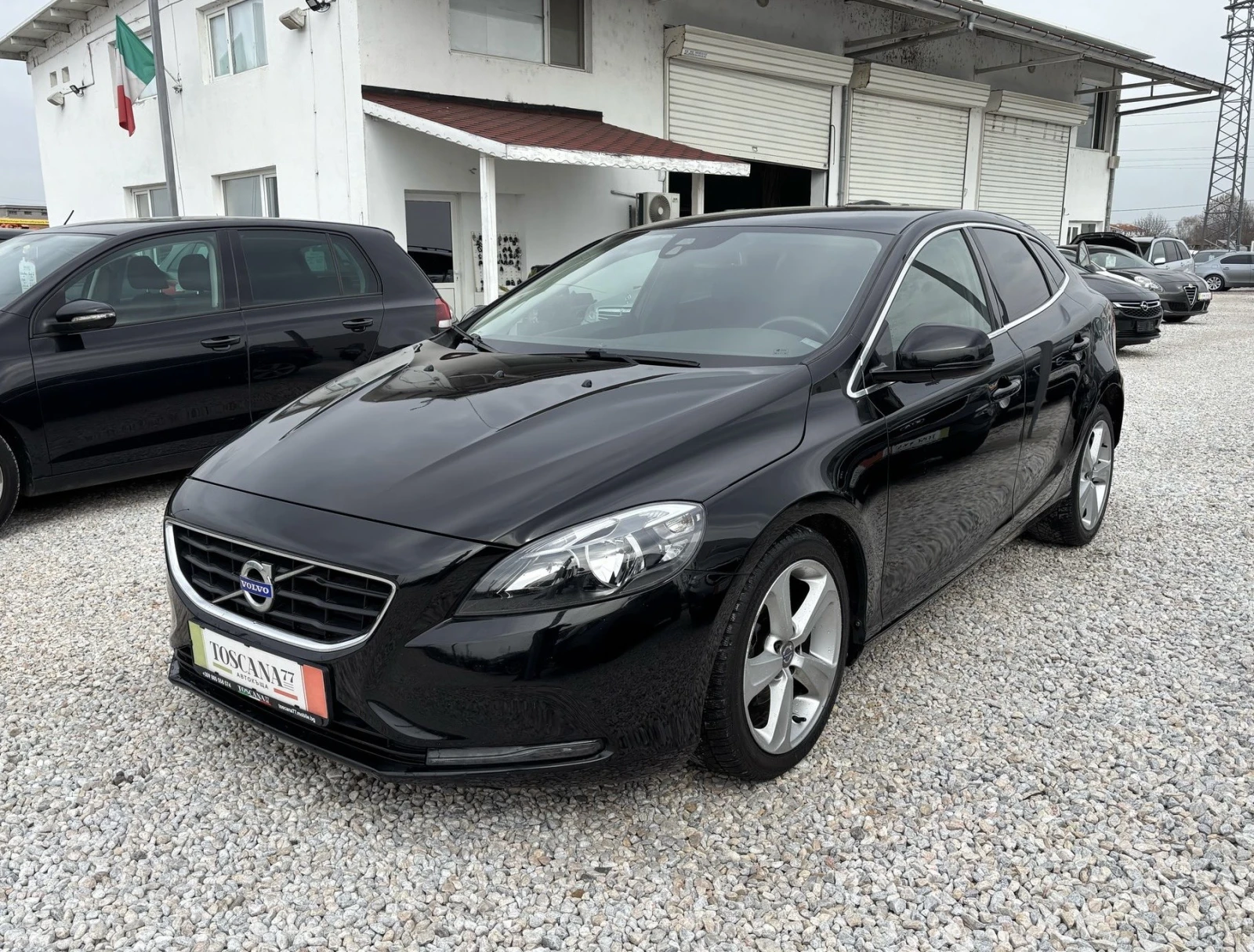 Volvo V40 1.6 D2* 114к.с.* Кожа* Euro 5b* Лизинг - изображение 2