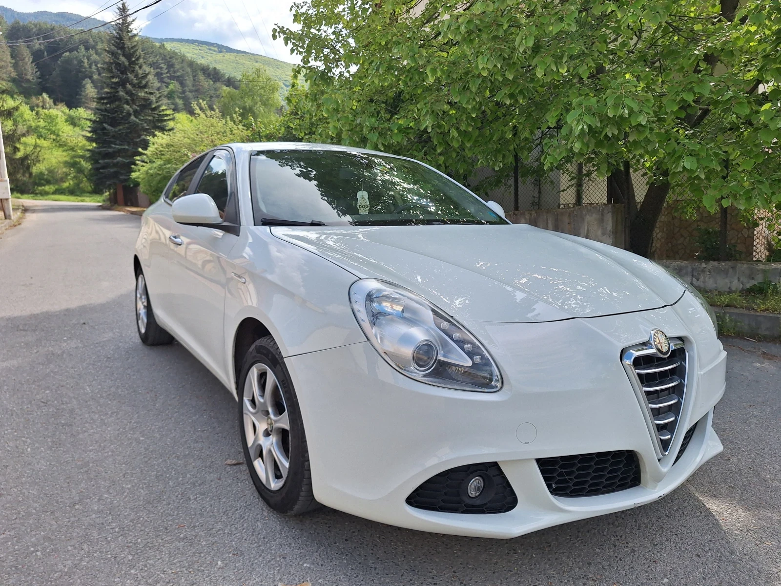 Alfa Romeo Giulietta 1.4TSI - изображение 7