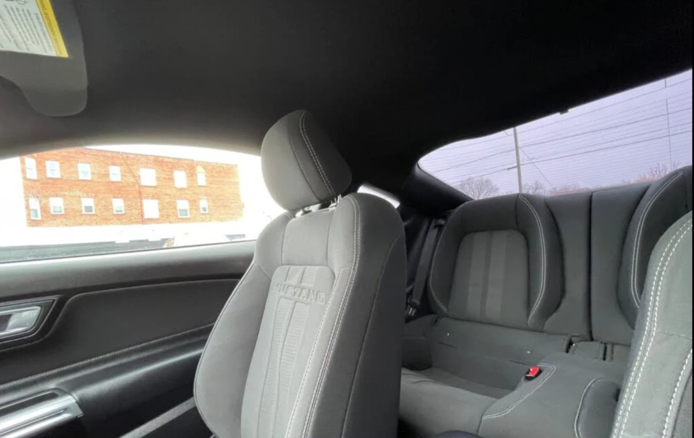 Ford Mustang CARFAX * * АВТО КРЕДИТ * *  - изображение 10