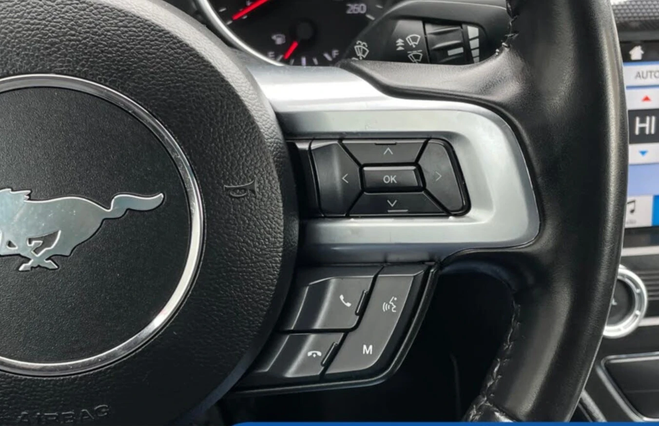 Ford Mustang CARFAX * * АВТО КРЕДИТ * *  - изображение 7