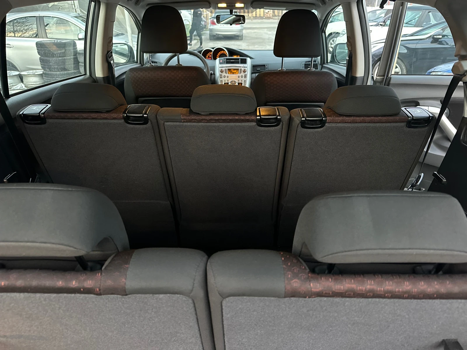 Toyota Verso 1, 6-VALVE MATIC 132 k.с.-7 местна - изображение 7