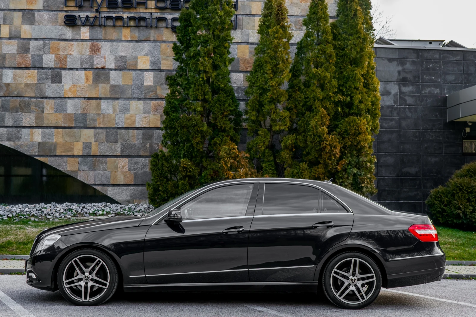 Mercedes-Benz E 350 CDI* SPORT PACK* AMG* NEW* AVANTGARDE*  | Mobile.bg � ����������� 2
