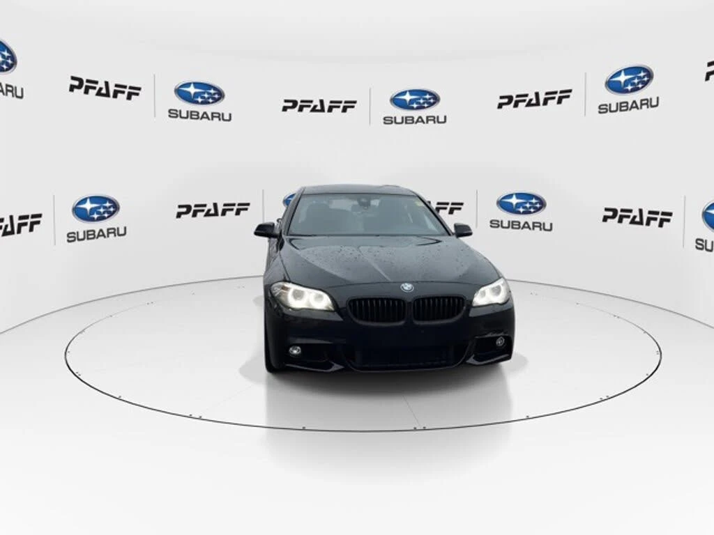 BMW 535 2015 BMW 5 Series 535i xDrive Sedan AWD, снимка 3 - Автомобили и джипове - 53723905