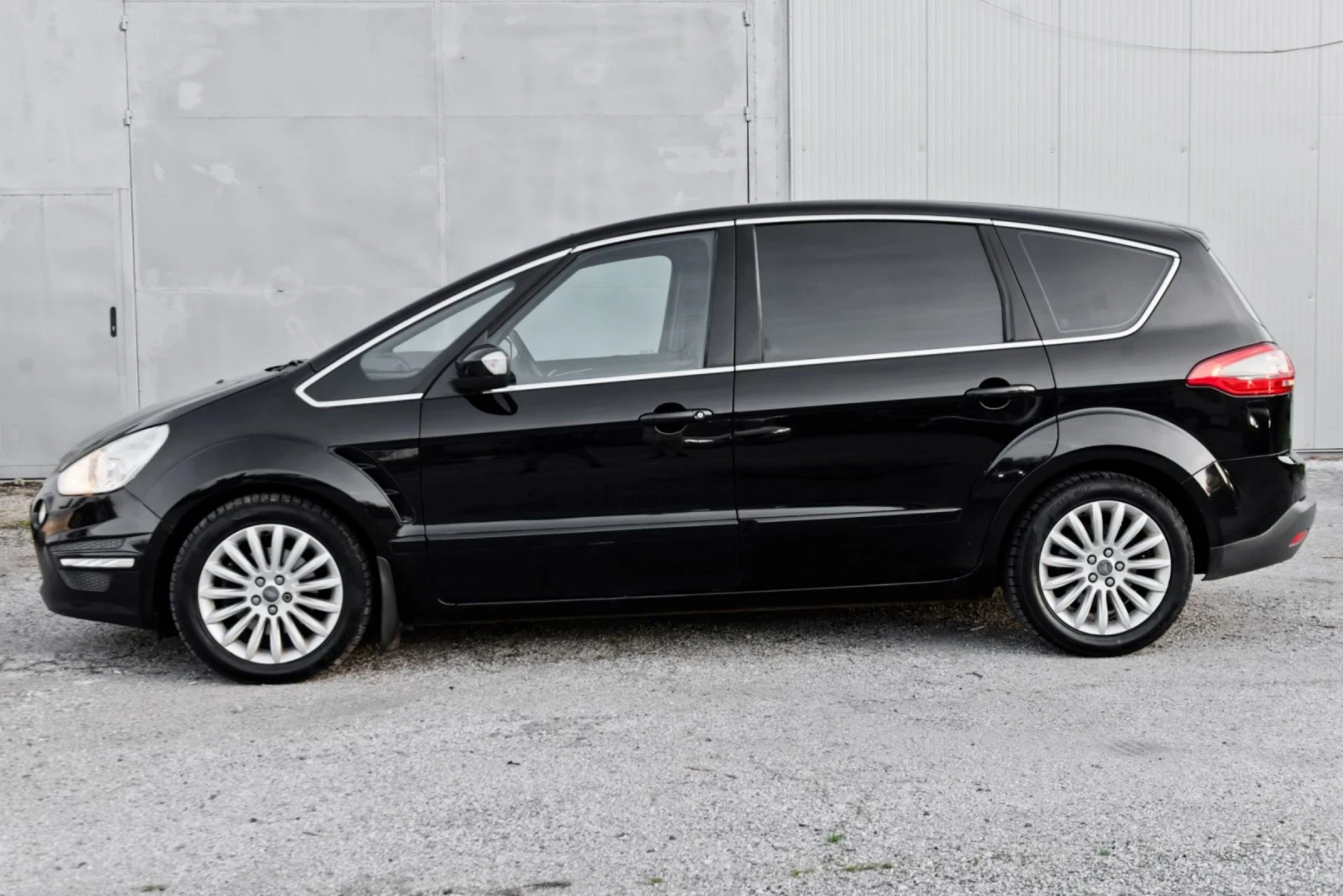 Ford S-Max TiTANiUM, снимка 8 - Автомобили и джипове - 54316625