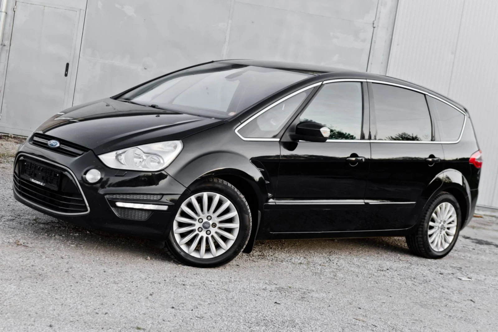Ford S-Max TiTANiUM, снимка 2 - Автомобили и джипове - 54316625