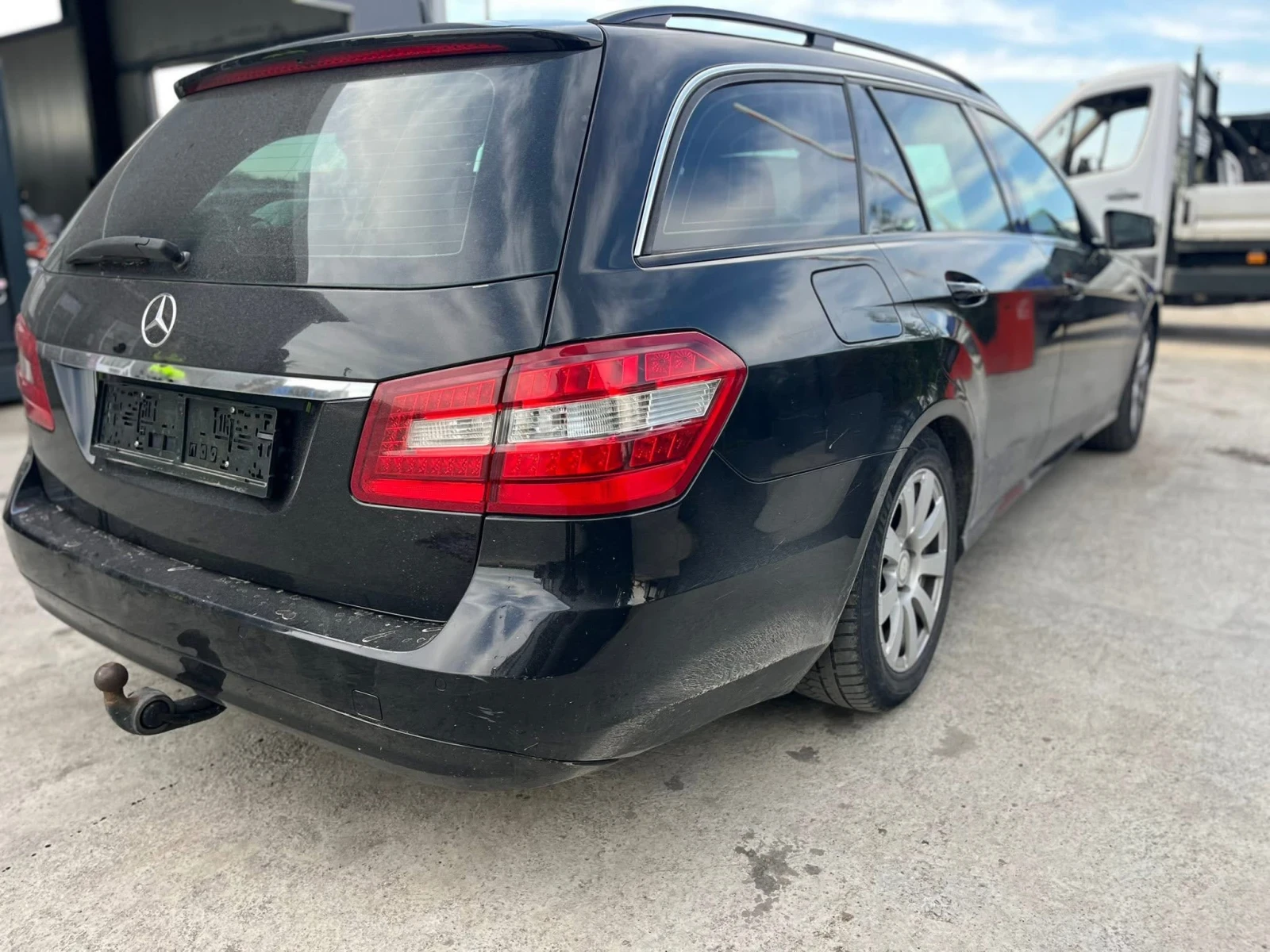 Mercedes-Benz E 220 651, снимка 6 - Автомобили и джипове - 54374740