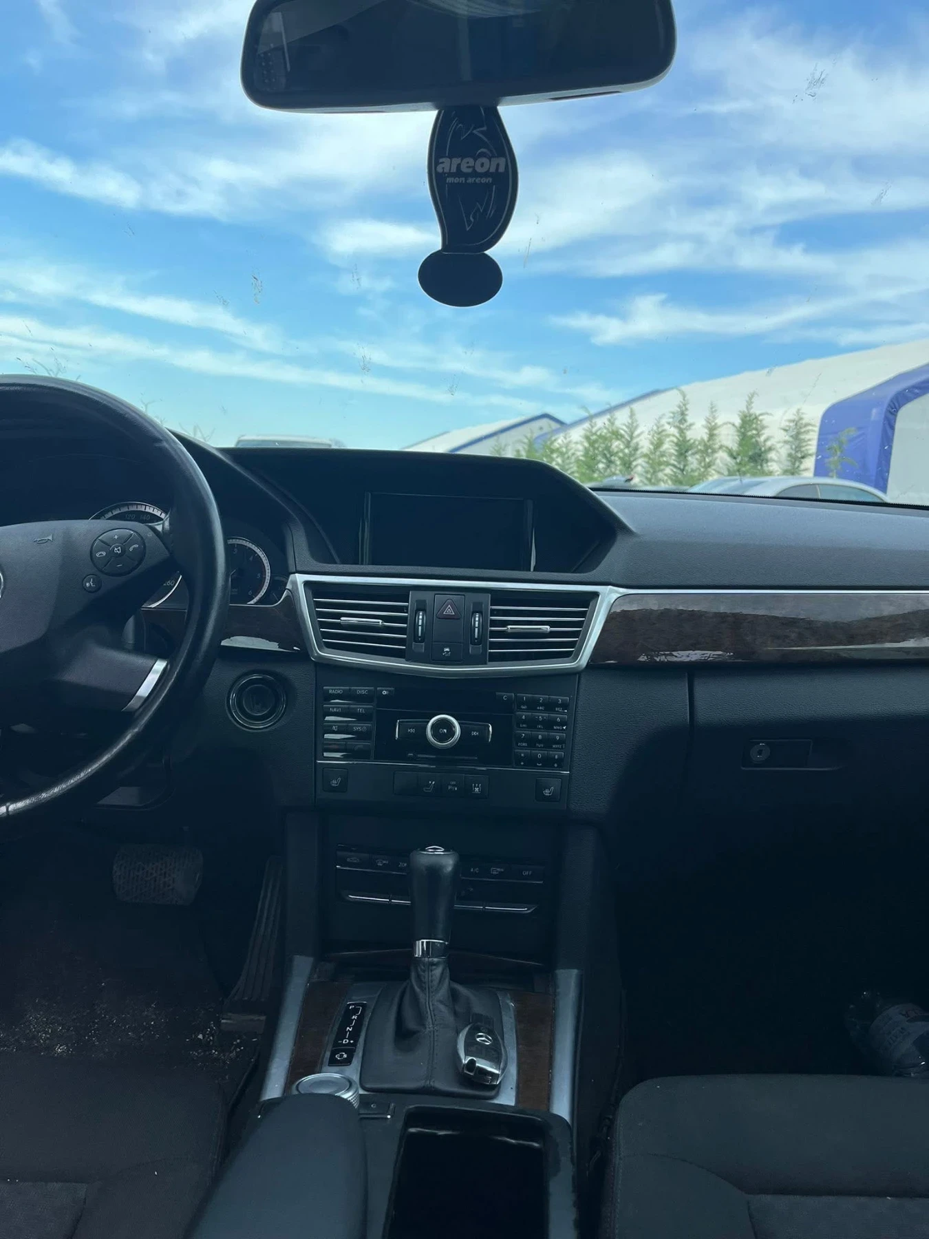 Mercedes-Benz E 220 651, снимка 11 - Автомобили и джипове - 54374740