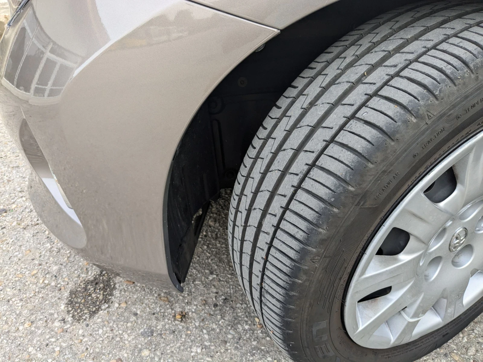Toyota Auris 1329, снимка 14 - Автомобили и джипове - 54581824