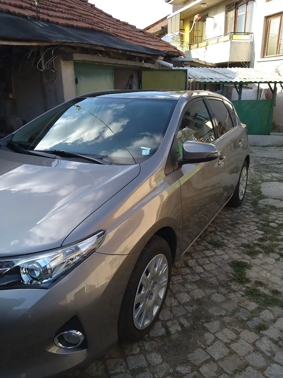 Toyota Auris 1329, снимка 2 - Автомобили и джипове - 54581824