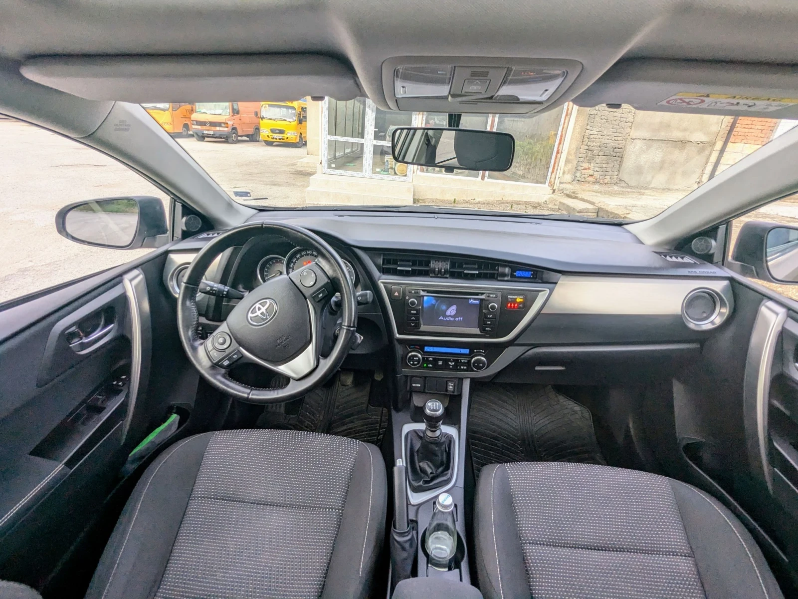 Toyota Auris 1329, снимка 16 - Автомобили и джипове - 54581824