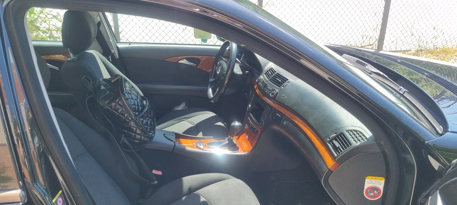 Mercedes-Benz E 220 CDI EVO, снимка 9 - Автомобили и джипове - 54667049
