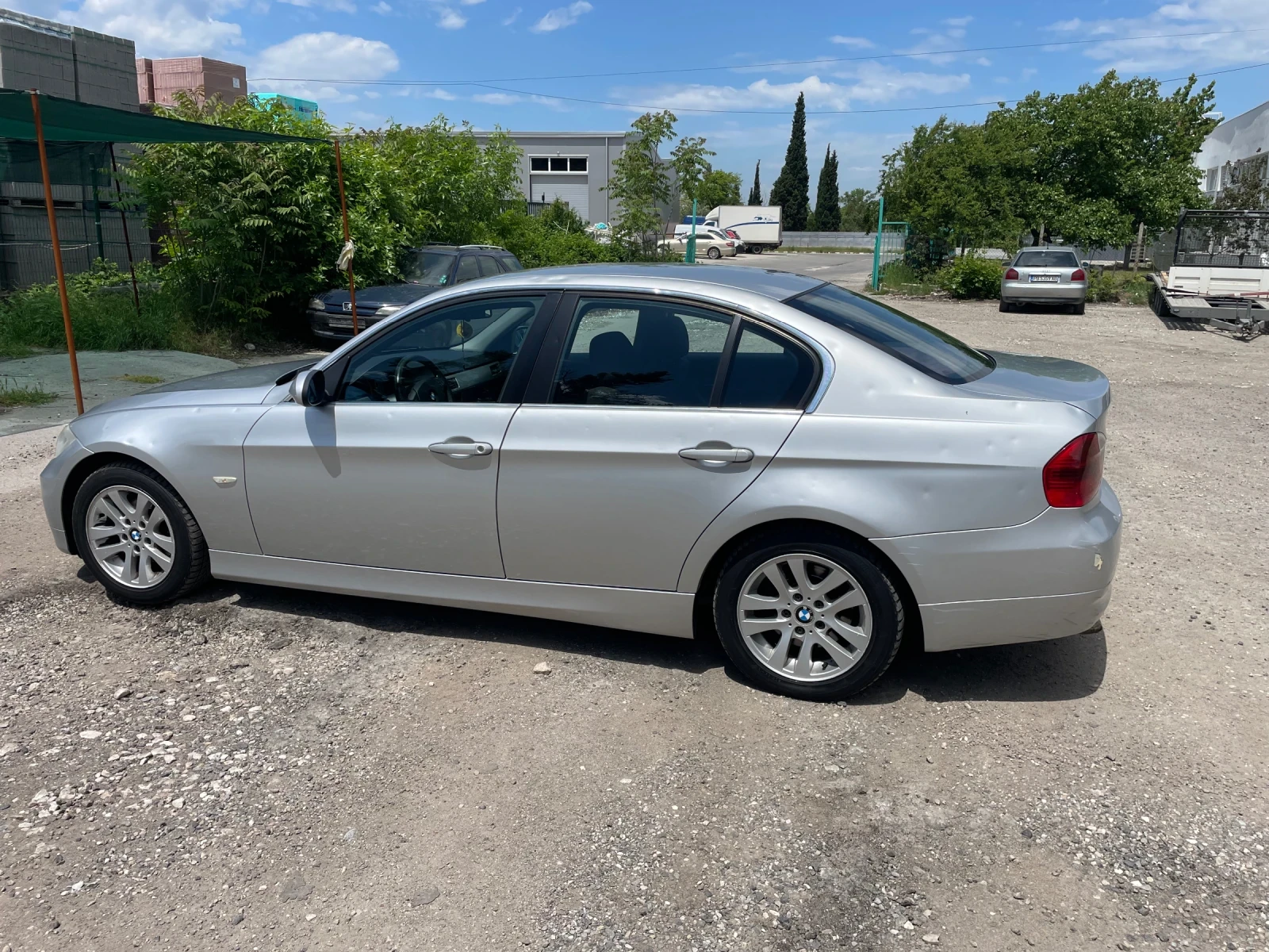 BMW 320 320 D, снимка 2 - Автомобили и джипове - 54746608