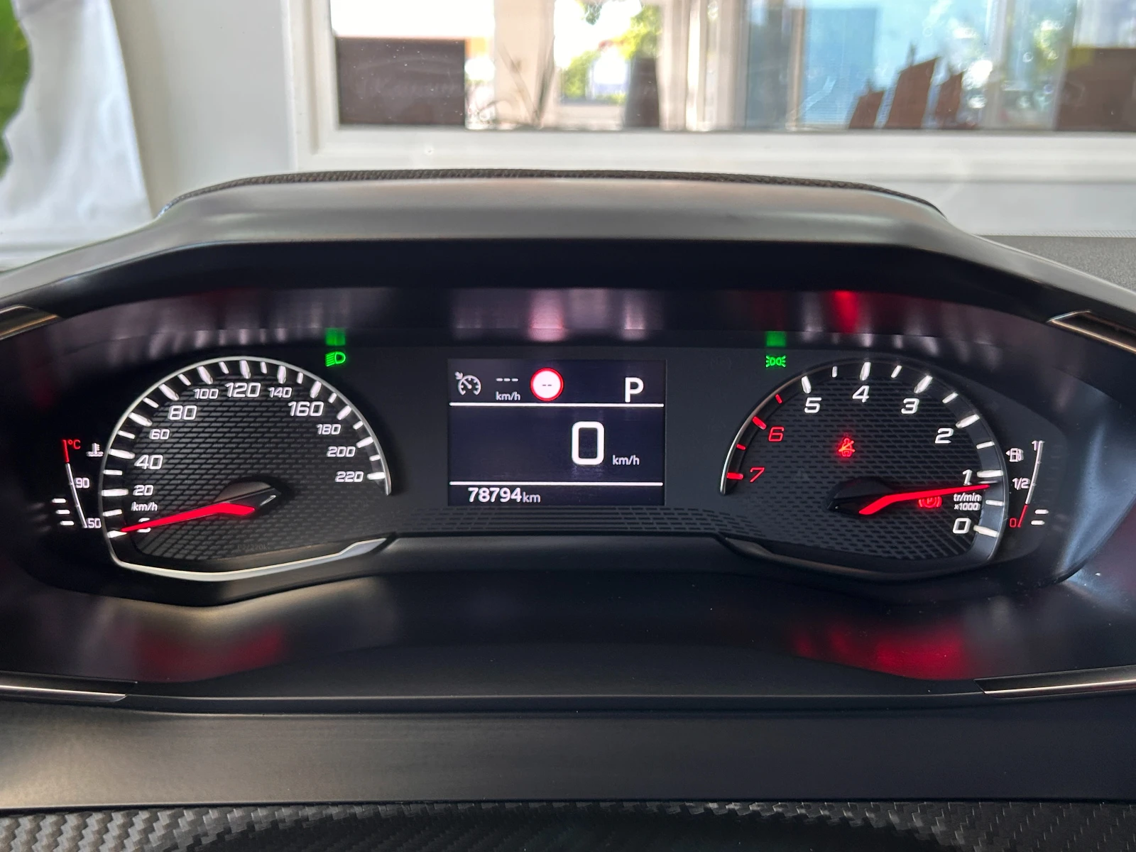 Peugeot 2008 ALLURE 1.5BLUE HDI EAT8 131 | Mobile.bg � ����������� 13