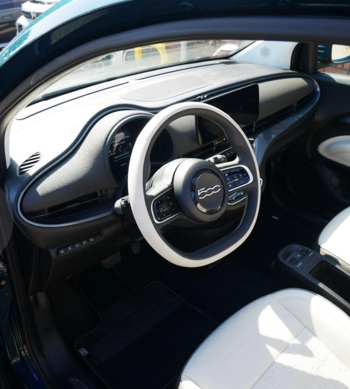 Fiat 500e 42 KW, Laprima, Cabrio, снимка 8 - Автомобили и джипове - 55105070
