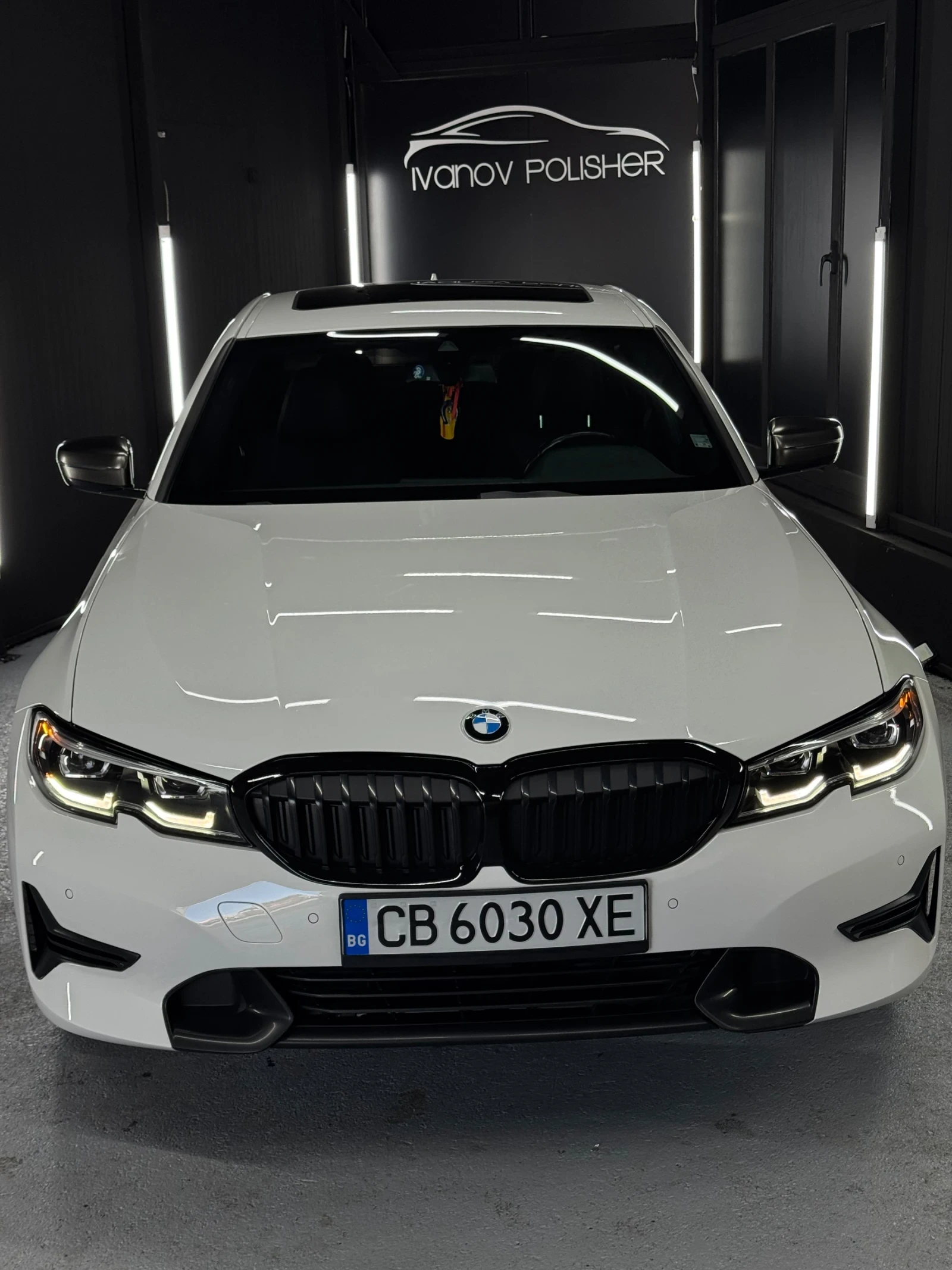 BMW 330 xDrive, снимка 2 - Автомобили и джипове - 55239694