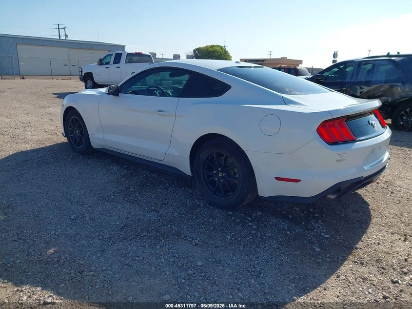 Ford Mustang 2.3l Ecoboost, снимка 3 - Автомобили и джипове - 55243598