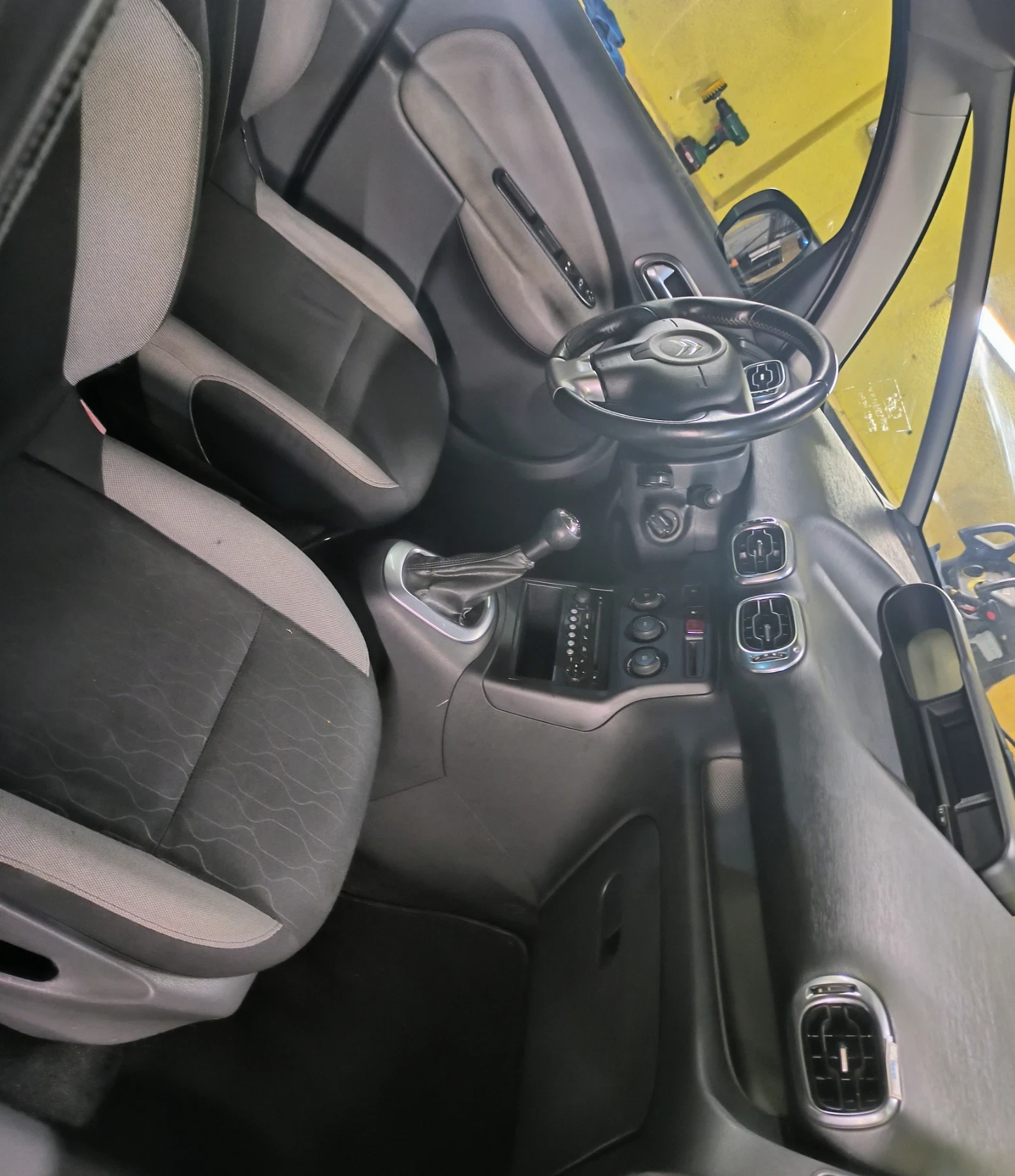 Citroen C3 Picasso 1.6 HDI FACE, снимка 8 - Автомобили и джипове - 55420666