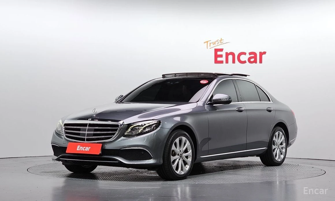 Mercedes-Benz E 220