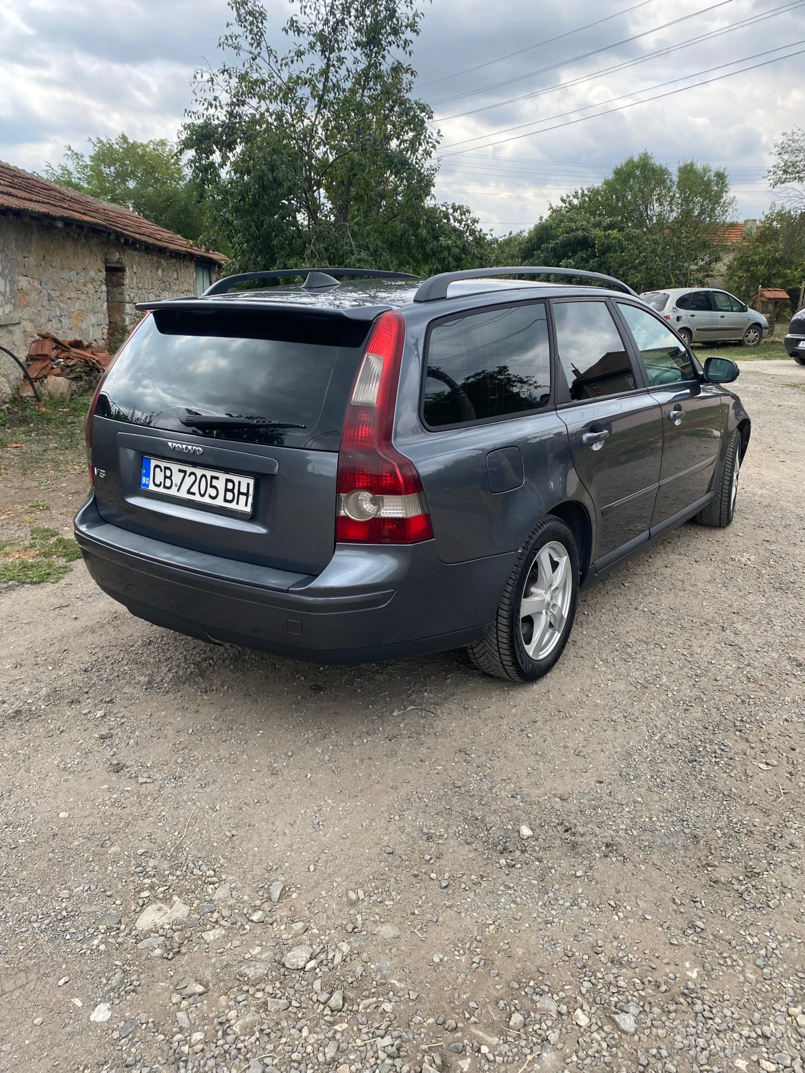 Volvo V50 2.0 136 кс, снимка 4 - Автомобили и джипове - 55843884
