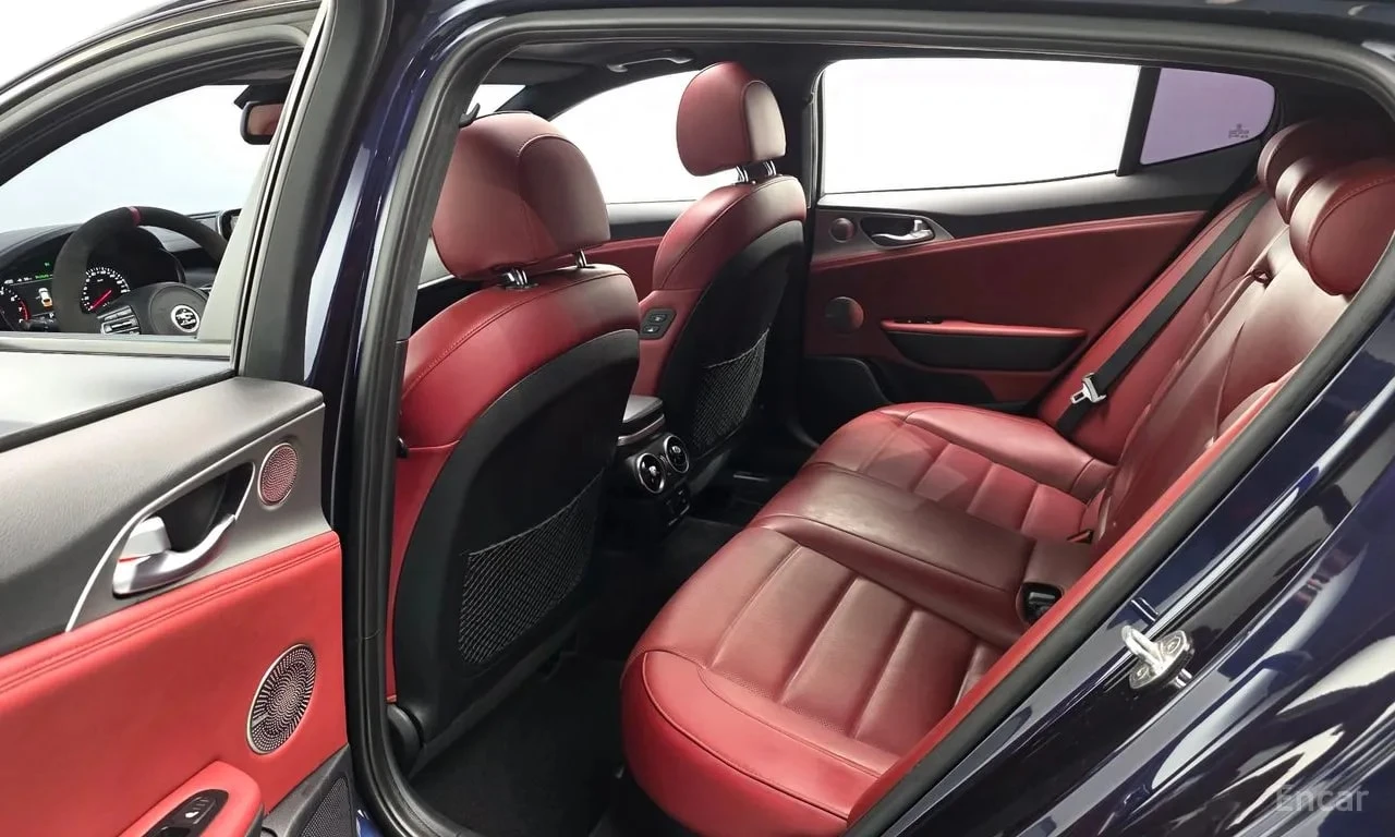 Kia Stinger * 3.3 Turbo 2WD * ЦЕНА ДО БГ, снимка 14 - Автомобили и джипове - 55865533