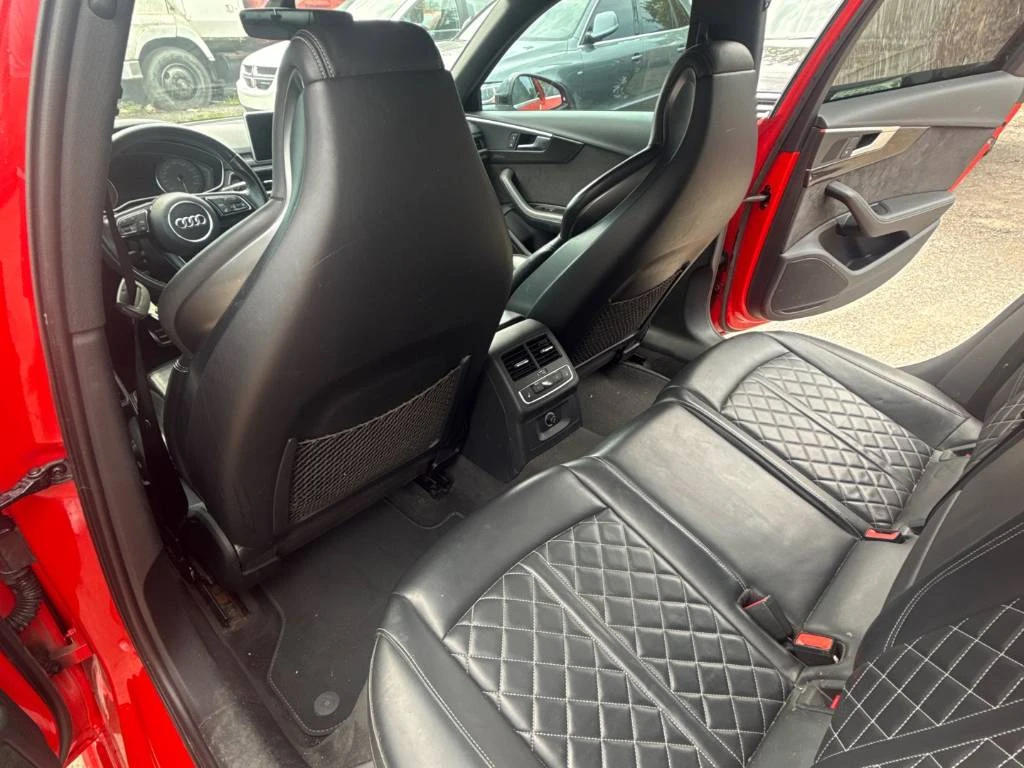 Audi S4 Progressiv * CARFAX* ОПЦИЯ ЗА ФИНАНСИРАНЕ* , снимка 10 - Автомобили и джипове - 56252615