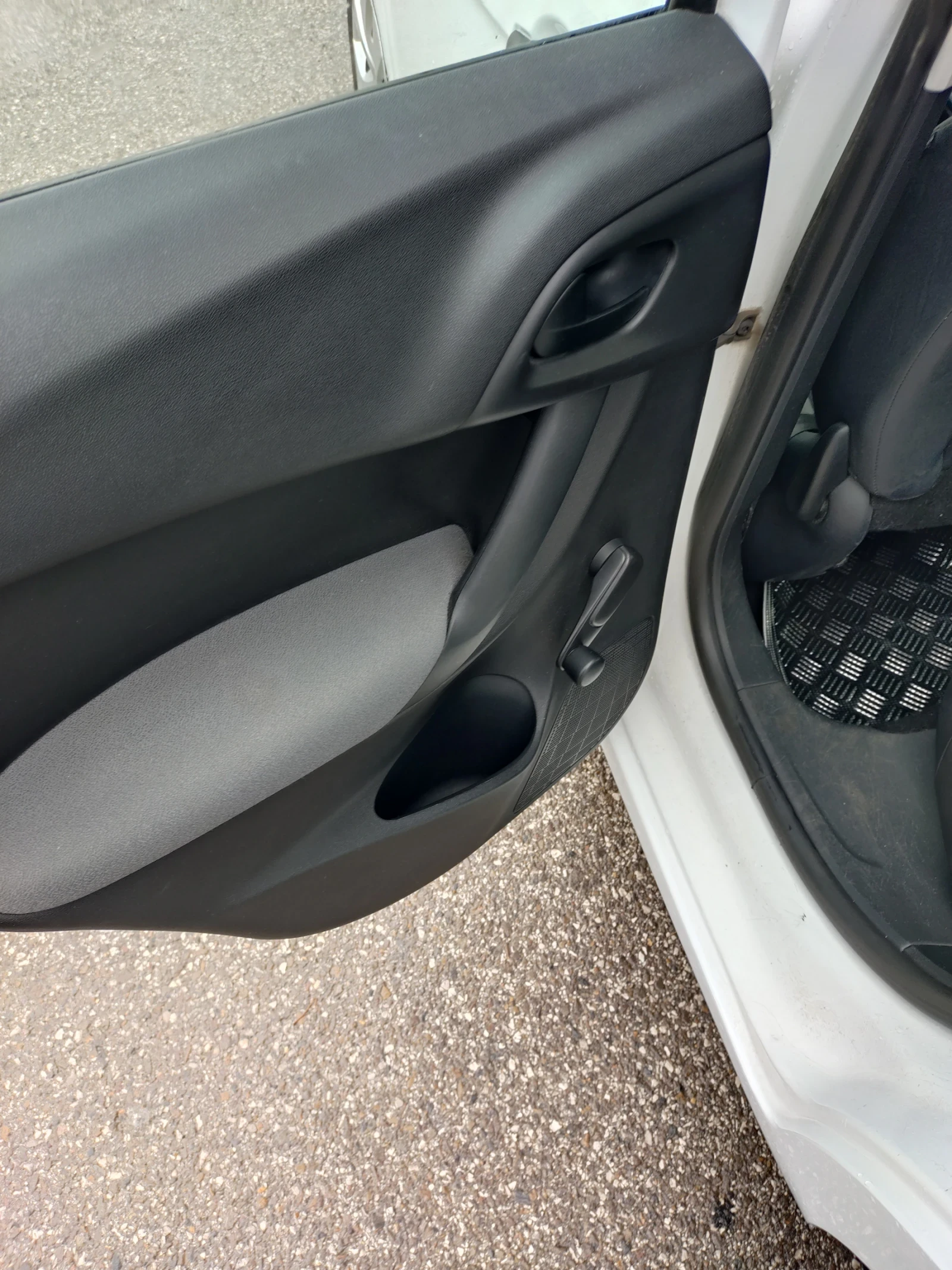 Citroen C3, снимка 11 - Автомобили и джипове - 56745303
