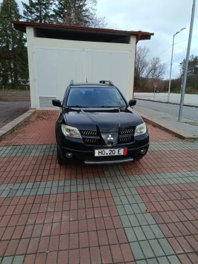 Mitsubishi Outlander ГАЗ/БЕНЗИН  - изображение 1