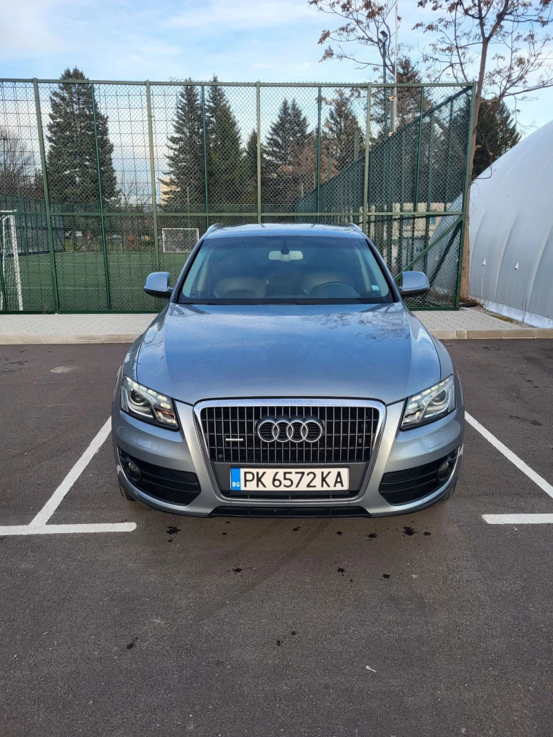 Audi Q5 2.0 Quattro, снимка 1 - Автомобили и джипове - 47503360